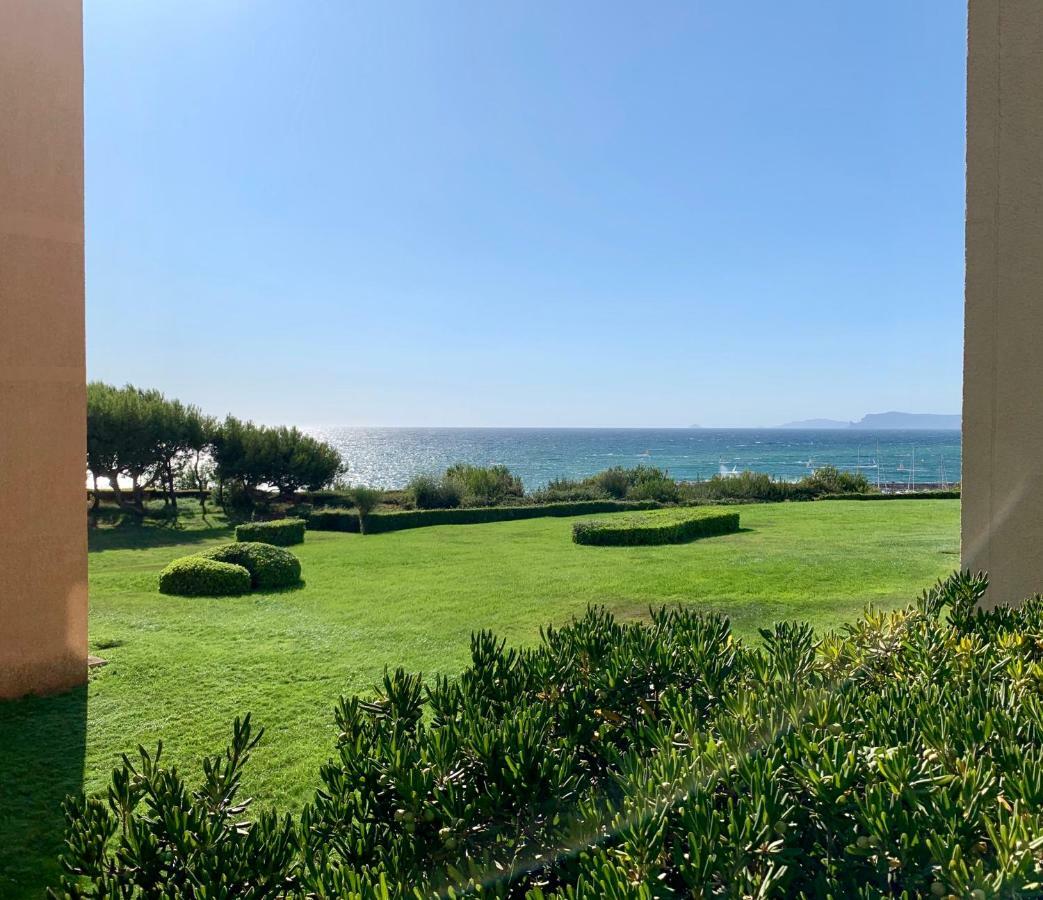 Domaine De La Coudouliere, Vue Mer, Plage, Piscine Et Parc Six-Fours-les-Plages Buitenkant foto
